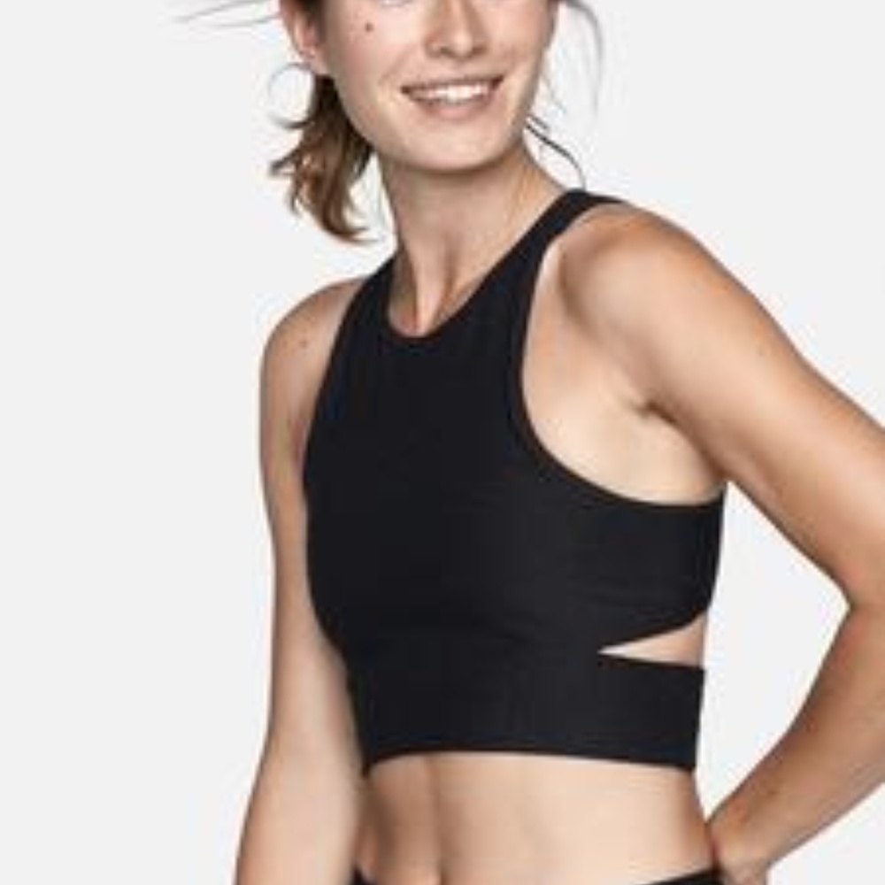 Outdoor Voices Slashback Crop Top